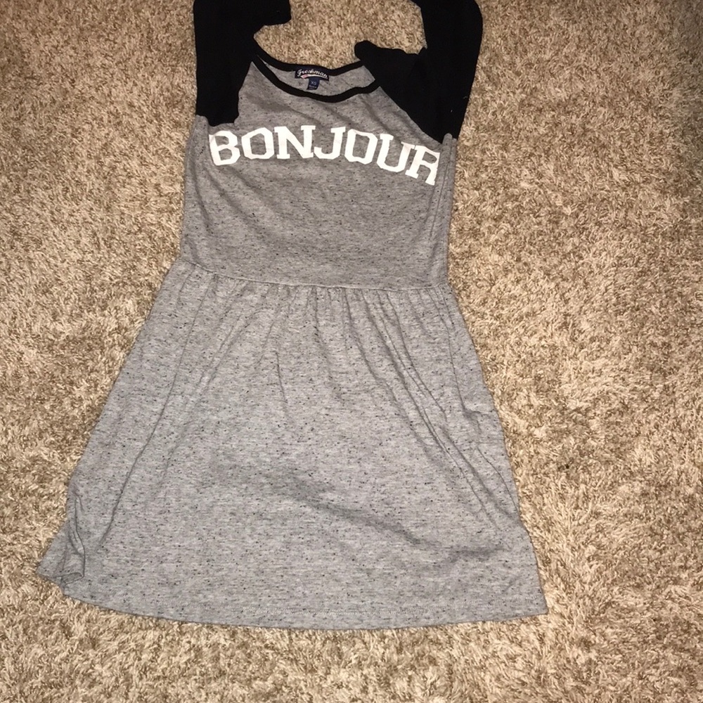 Quarter sleeve skater dress